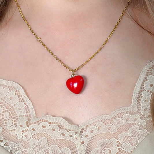 Dije Corazón Rojo en Oro Laminado
