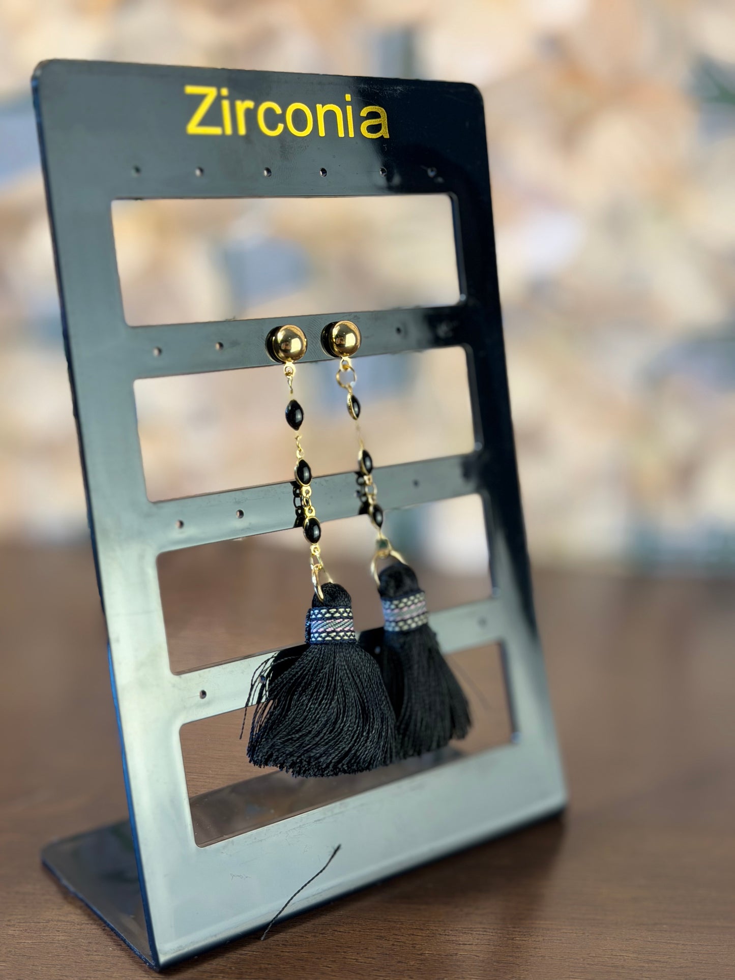 ARETES AAALHVAR0665