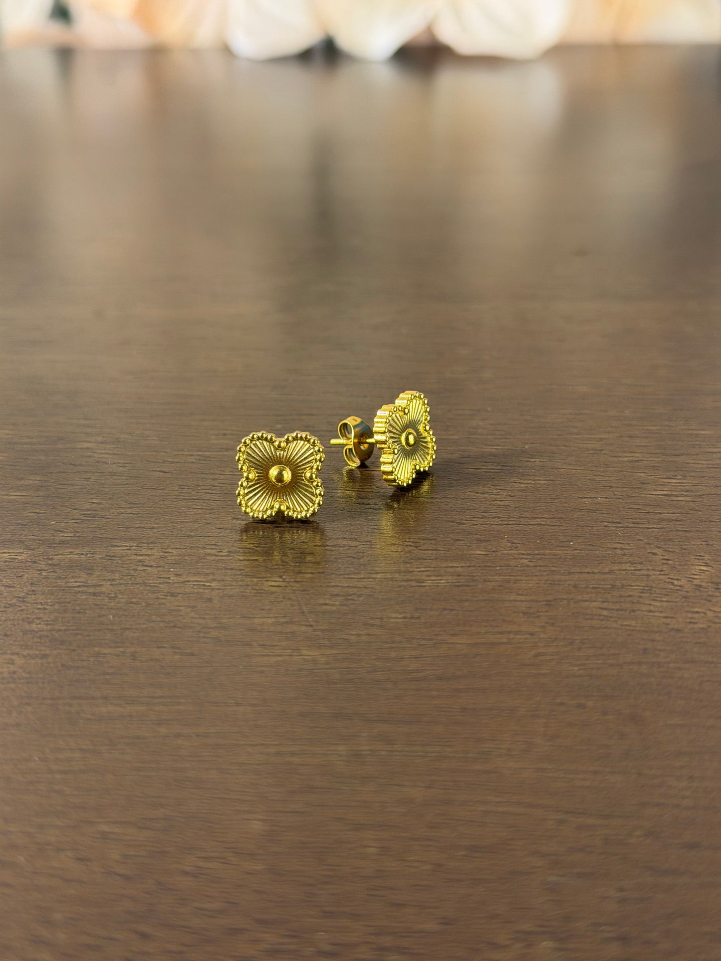 Aretes AAVCCDOR0545