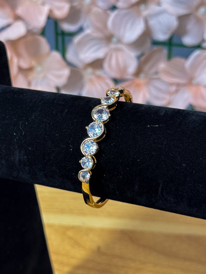 BRAZALETE CIRCLE ORO LAMINADO Y ZIRCONIA