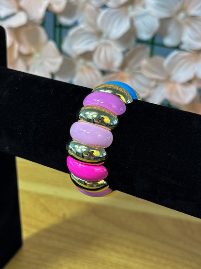 PULSERA ESMALTADA EN ORO LAMINADO Y COLORES PASTEL